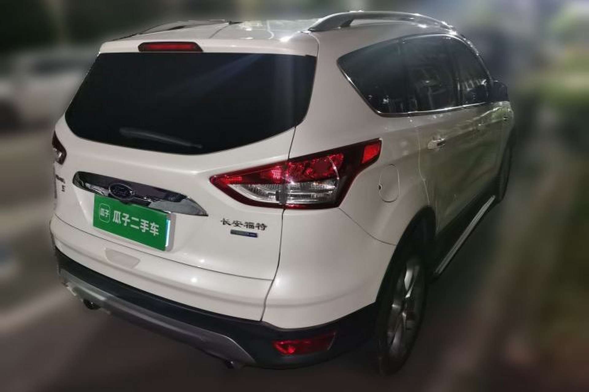 Used Ford Kuga 2015 2.0L GTDi Four-Wheel-Drive Sport Model Rear Right 45 Deg