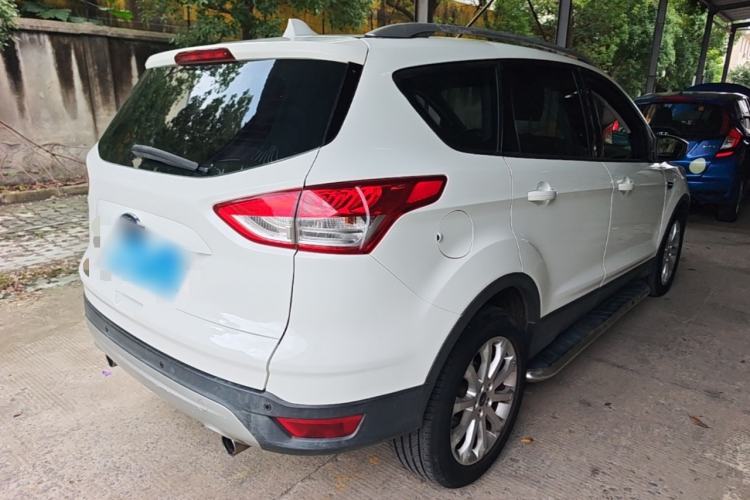 Used Ford Kuga 2015 1.5L GTDi Two-Wheel-Drive Comfort Model Rear Right 45 Deg