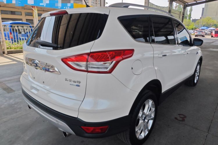 Used Ford Kuga 2015 2.0L GTDi Four-Wheel-Drive Sport Model Rear Right 45 Deg