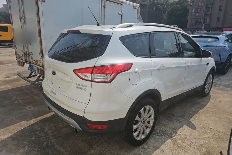 Used Ford Kuga 2015 1.5L GTDi Two-Wheel-Drive Comfort Model Rear Right 45 Deg