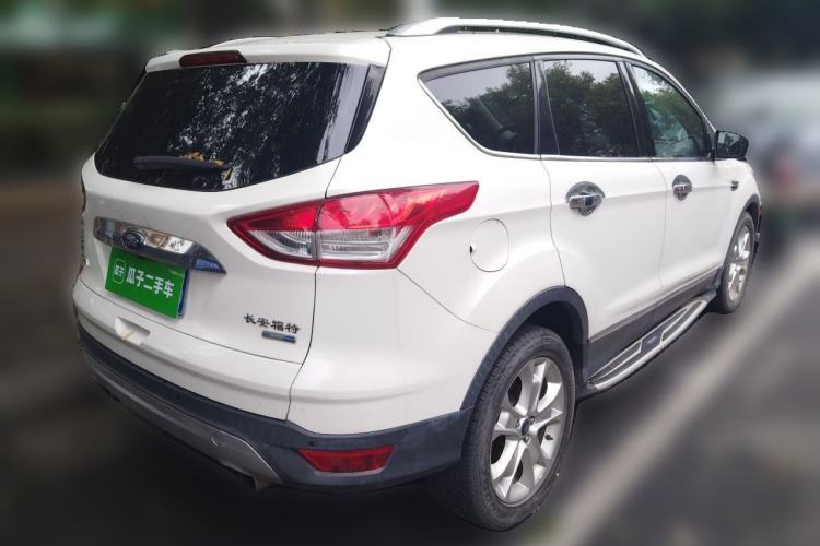 Used Ford Kuga 2015 2.0L GTDi Four-Wheel-Drive Sport Model Rear Right 45 Deg