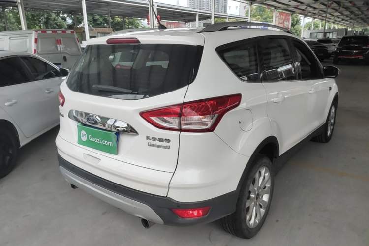 Used Ford Kuga 2015 1.5L GTDi Two-Wheel Drive Fashion Edition Rear Right 45 Deg