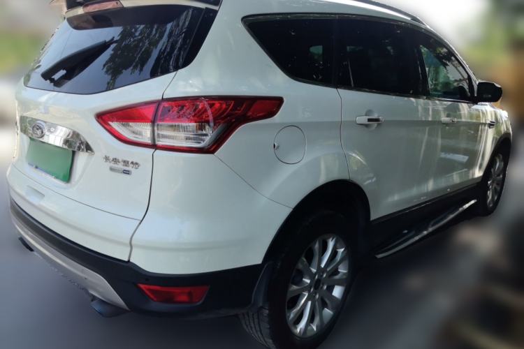 Used Ford Kuga 2015 2.0L GTDi Four-Wheel Drive Prestige Model Rear Right 45 Deg