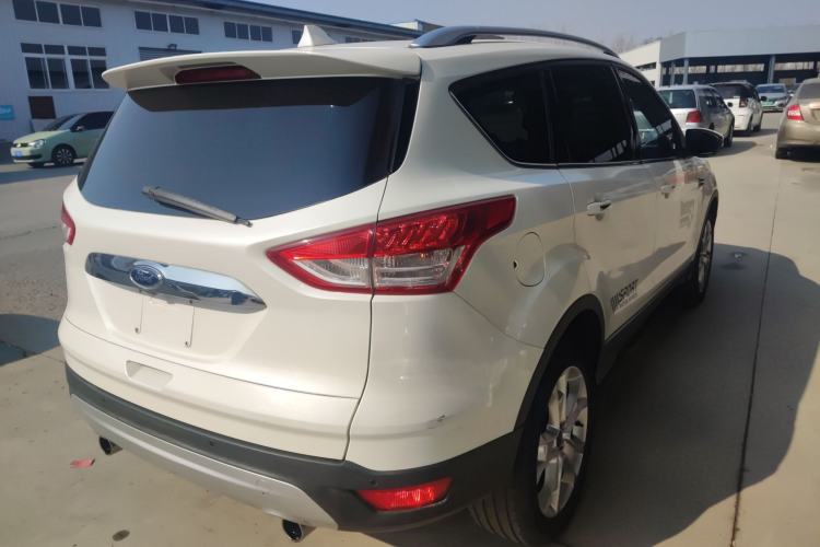 Used Ford Kuga 2015 2.0L GTDi Four-Wheel-Drive Sport Model Rear Right 45 Deg