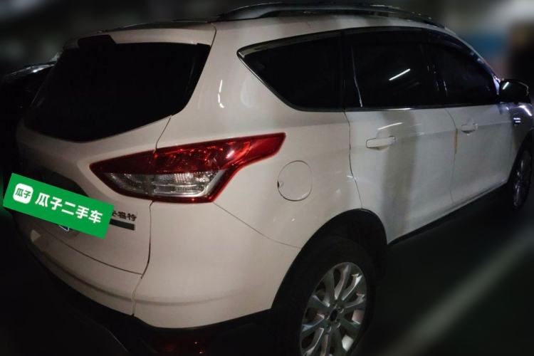 Used Ford Kuga 2015 1.5L GTDi Two-Wheel Drive Fashion Edition Rear Right 45 Deg