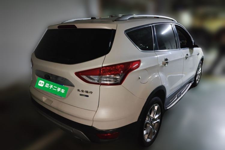 Used Ford Kuga 2015 2.0L GTDi Four-Wheel-Drive Sport Model Rear Right 45 Deg
