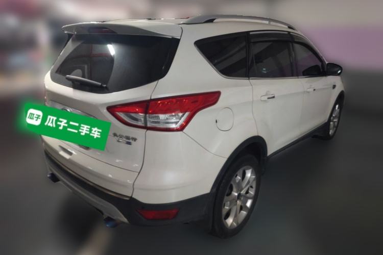 Used Ford Kuga 2015 2.0L GTDi Four-Wheel-Drive Sport Model Rear Right 45 Deg