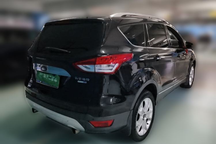 Used Ford Kuga 2015 2.0L GTDi Four-Wheel-Drive Sport Model Rear Right 45 Deg