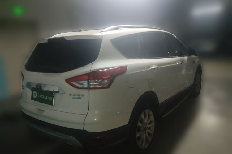 Used Ford Kuga 2015 2.0L GTDi Four-Wheel Drive Prestige Model Rear Right 45 Deg