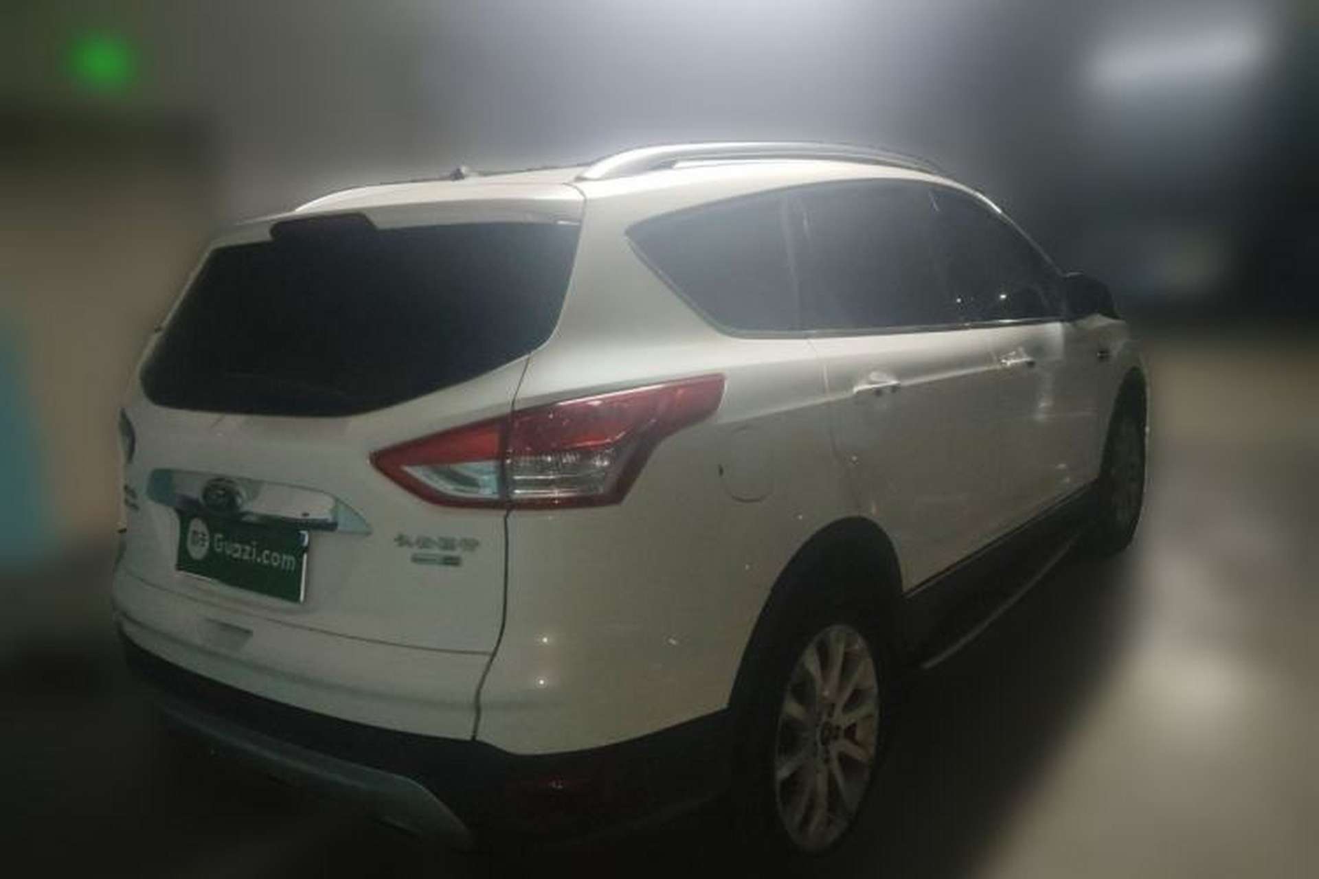 Used Ford Kuga 2015 2.0L GTDi Four-Wheel Drive Prestige Model Rear Right 45 Deg