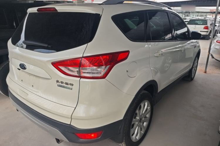 Used Ford Kuga 2015 1.5L GTDi Two-Wheel-Drive Comfort Model Rear Right 45 Deg