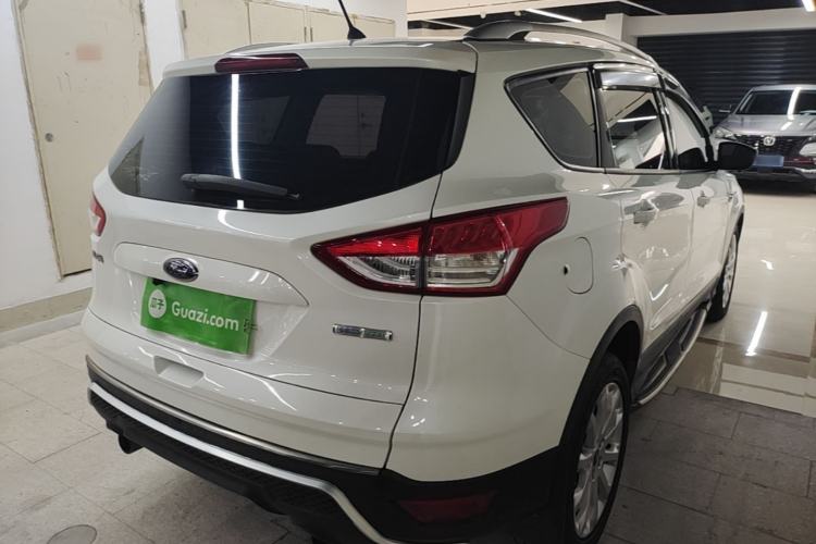 Used Ford Kuga 2015 1.5L GTDi Two-Wheel-Drive Comfort Model Rear Right 45 Deg