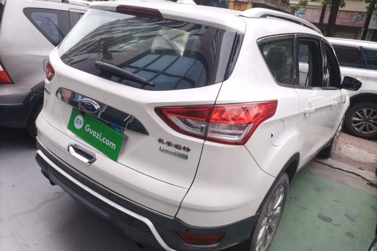 Used Ford Kuga 2015 1.5L GTDi Two-Wheel Drive Fashion Edition Rear Right 45 Deg