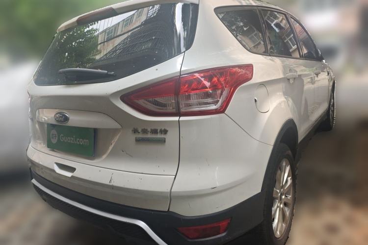 Used Ford Kuga 2015 1.5L GTDi Two-Wheel-Drive Comfort Model Rear Right 45 Deg