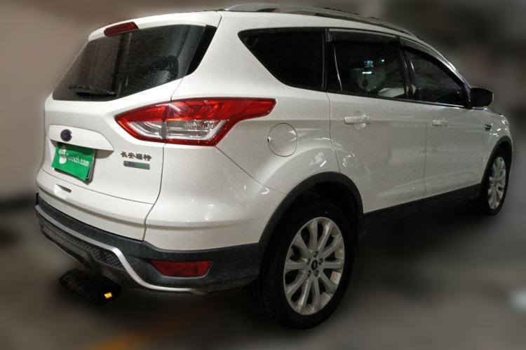 Used Ford Kuga 2015 1.5L GTDi Two-Wheel-Drive Comfort Model Rear Right 45 Deg