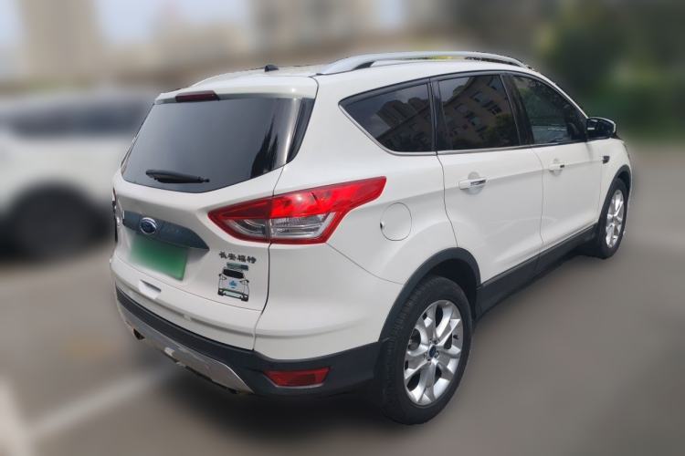 Used Ford Kuga 2015 2.0L GTDi Four-Wheel-Drive Sport Model Rear Right 45 Deg