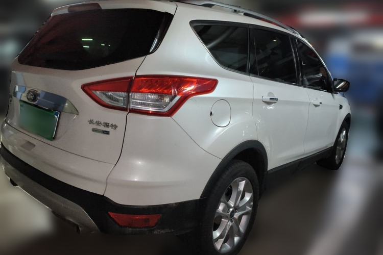 Used Ford Kuga 2015 2.0L GTDi Four-Wheel Drive Prestige Model Rear Right 45 Deg