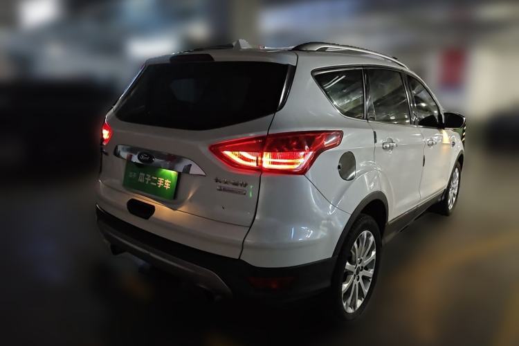 Used Ford Kuga 2015 1.5L GTDi Two-Wheel Drive Fashion Edition Rear Right 45 Deg