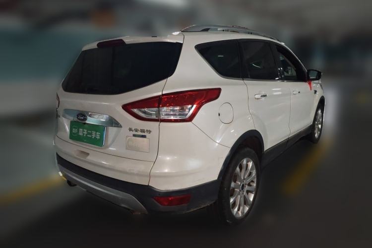 Used Ford Kuga 2015 1.5L GTDi Four-Wheel-Drive Elite Model Rear Right 45 Deg