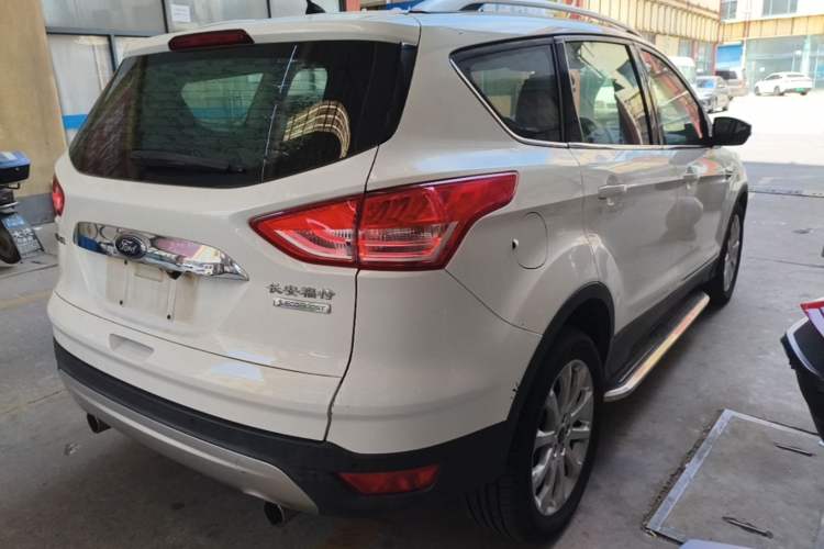 Used Ford Kuga 2015 1.5L GTDi Two-Wheel Drive Fashion Edition Rear Right 45 Deg