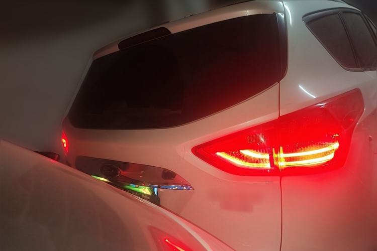Used Ford Kuga 2015 2.0L GTDi Four-Wheel-Drive Sport Model Rear