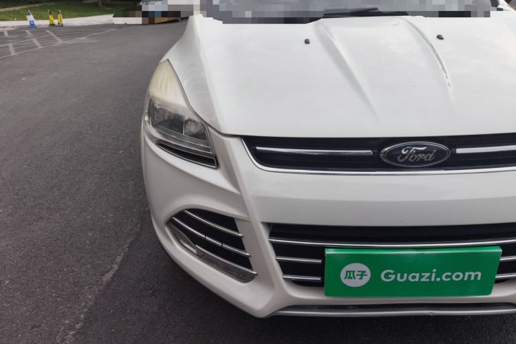 Used Ford Kuga 2015 1.5L GTDi Four-Wheel-Drive Elite Model Right Front Headlight