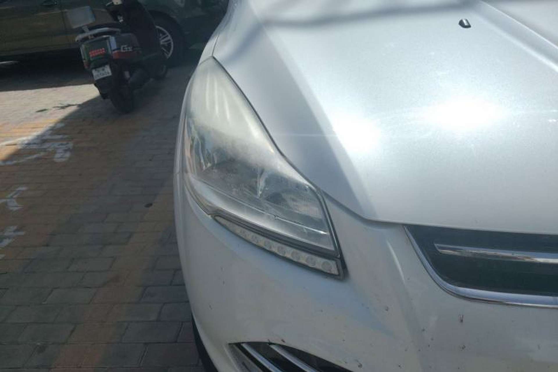 Used Ford Kuga 2015 1.5L GTDi Two-Wheel Drive Fashion Edition Right Front Headlight