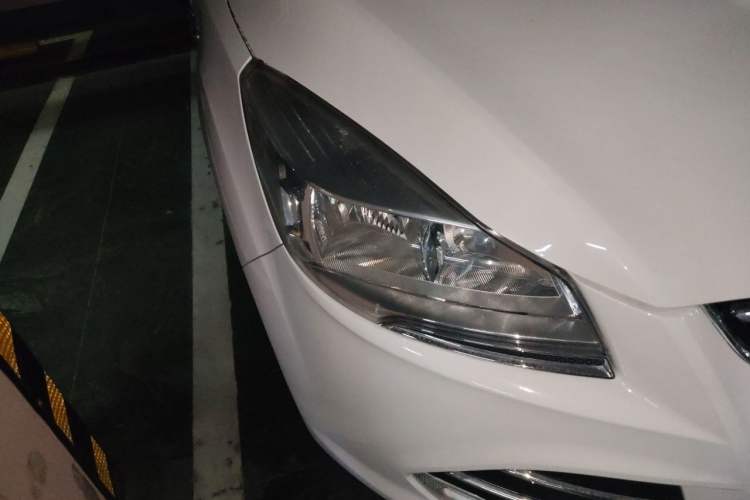Used Ford Kuga 2015 1.5L GTDi Two-Wheel Drive Fashion Edition Right Front Headlight