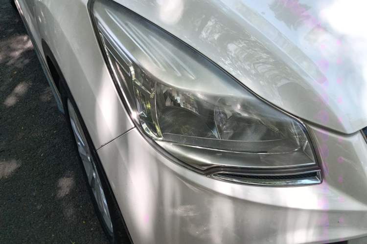Used Ford Kuga 2015 1.5L GTDi Two-Wheel Drive Fashion Edition Right Front Headlight