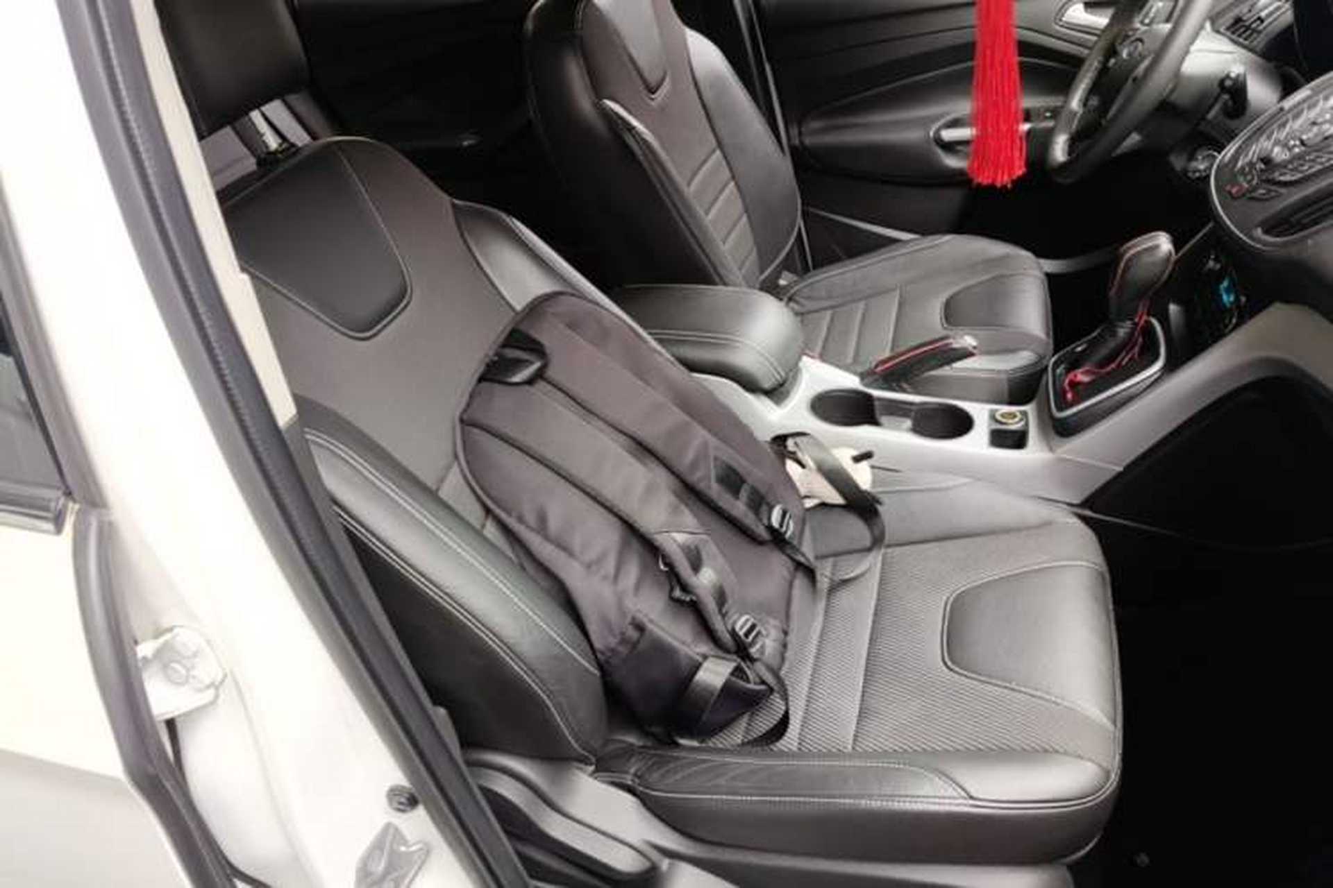 Used Ford Kuga 2015 1.5L GTDi Two-Wheel Drive Fashion Edition Right Front Seat