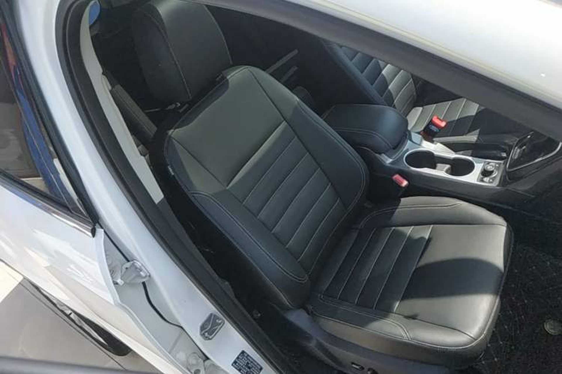Used Ford Kuga 2015 1.5L GTDi Four-Wheel-Drive Elite Model Right Front Seat