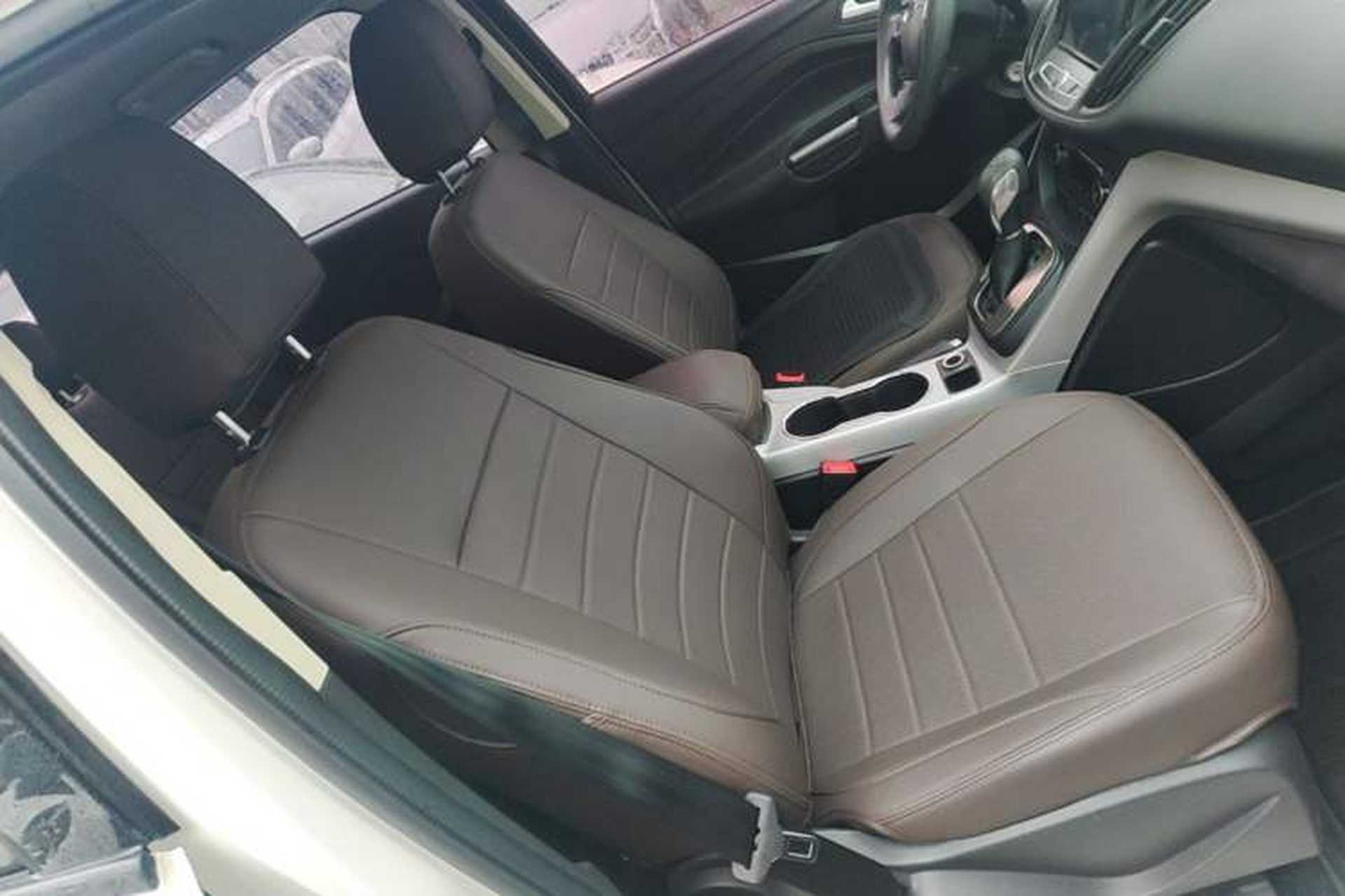 Used Ford Kuga 2015 1.5L GTDi Two-Wheel-Drive Comfort Model Right Front Seat
