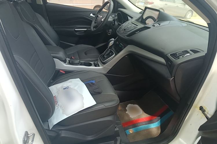 Used Ford Kuga 2015 1.5L GTDi Two-Wheel Drive Fashion Edition Right Front Seat