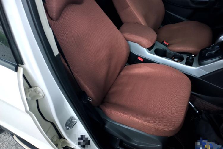 Used Ford Kuga 2015 1.5L GTDi Two-Wheel-Drive Comfort Model Right Front Seat