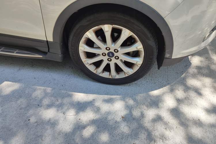 Used Ford Kuga 2015 1.5L GTDi Two-Wheel Drive Fashion Edition Right Front Wheel Hub