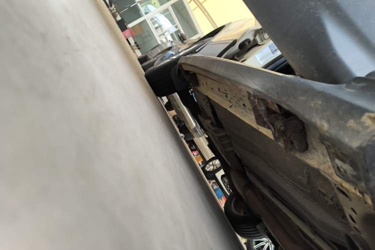 Used Ford Kuga 2015 1.5L GTDi Two-Wheel Drive Fashion Edition Right Side Sill