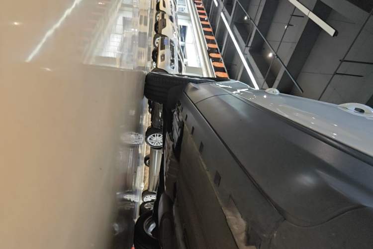 Used Ford Kuga 2015 1.5L GTDi Two-Wheel Drive Fashion Edition Right Side Sill