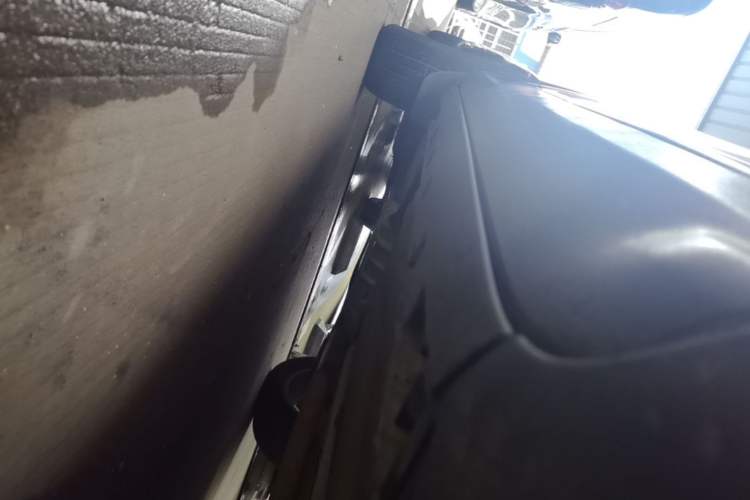 Used Ford Kuga 2015 1.5L GTDi Two-Wheel Drive Fashion Edition Right Side Sill