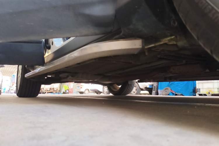 Used Ford Kuga 2015 1.5L GTDi Two-Wheel Drive Fashion Edition Right Side Sill