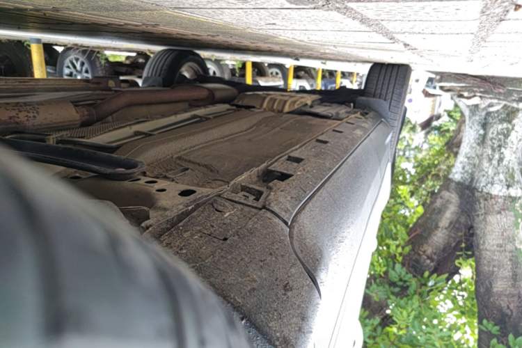 Used Ford Kuga 2015 1.5L GTDi Two-Wheel Drive Fashion Edition Right Side Sill