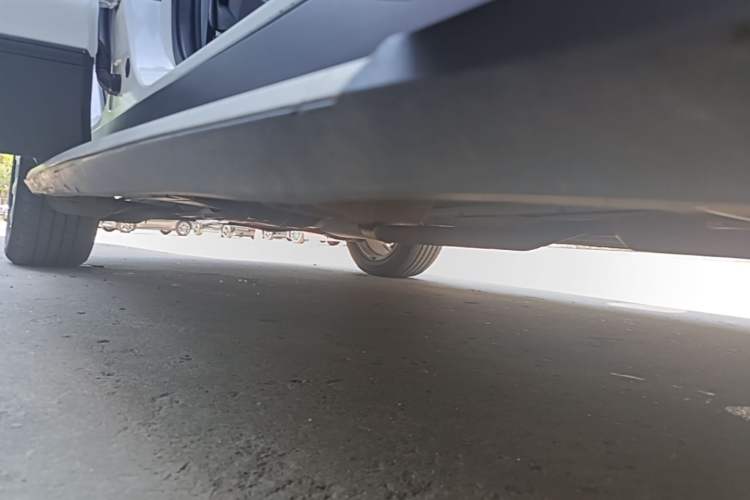 Used Ford Kuga 2015 1.5L GTDi Two-Wheel Drive Fashion Edition Right Side Sill
