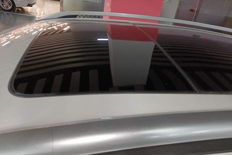 Used Ford Kuga 2015 1.5L GTDi Two-Wheel Drive Fashion Edition Roof