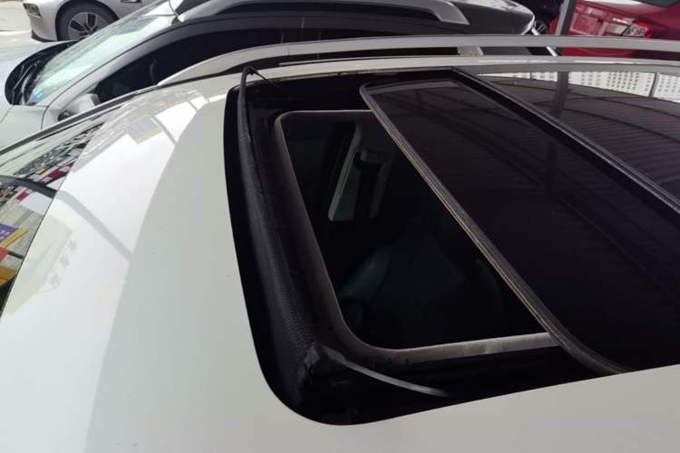 Used Ford Kuga 2015 1.5L GTDi Two-Wheel Drive Fashion Edition Roof