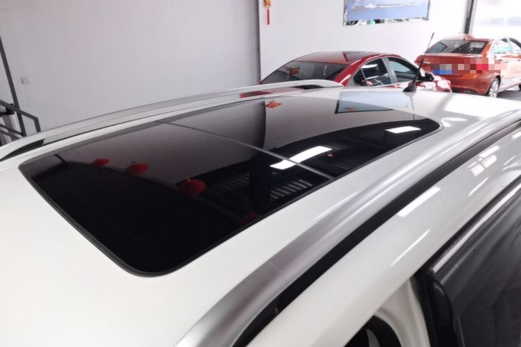 Used Ford Kuga 2015 2.0L GTDi Four-Wheel Drive Elite Model Roof