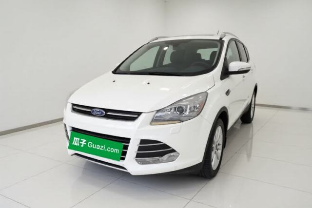 Ford Kuga 2015 2.0L GTDi Four-Wheel Drive Prestige Model usado