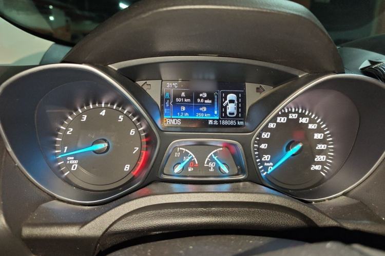 Used Ford Kuga 2015 2.0L GTDi Four-Wheel Drive Prestige Model Steering Wheel