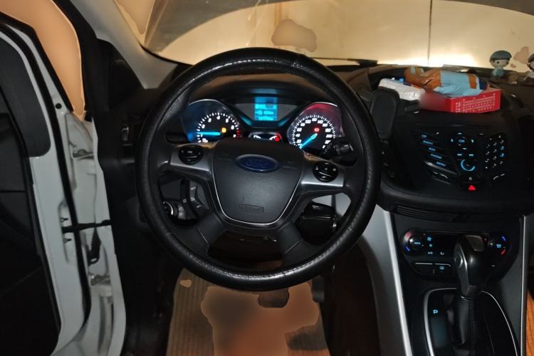 Used Ford Kuga 2015 1.5L GTDi Two-Wheel Drive Fashion Edition Steering Wheel
