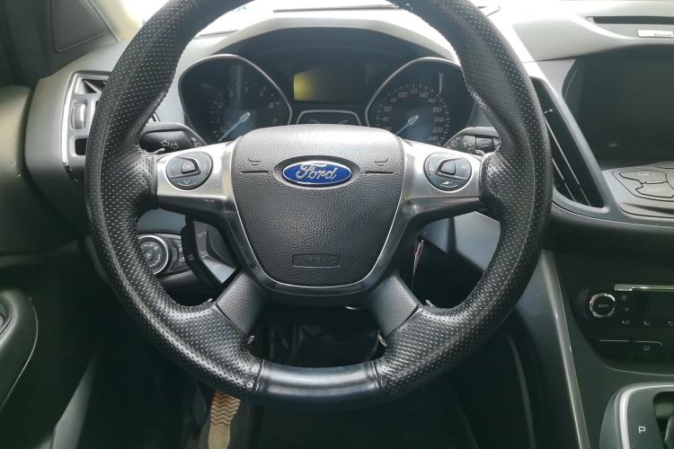 Used Ford Kuga 2015 2.0L GTDi Four-Wheel Drive Elite Model Steering Wheel