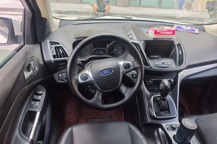 Used Ford Kuga 2015 1.5L GTDi Four-Wheel-Drive Elite Model Steering Wheel