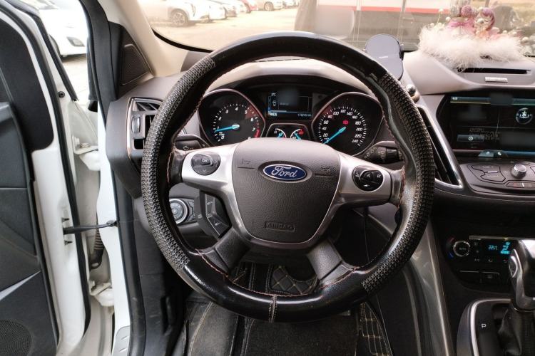Used Ford Kuga 2015 1.5L GTDi Four-Wheel-Drive Elite Model Steering Wheel